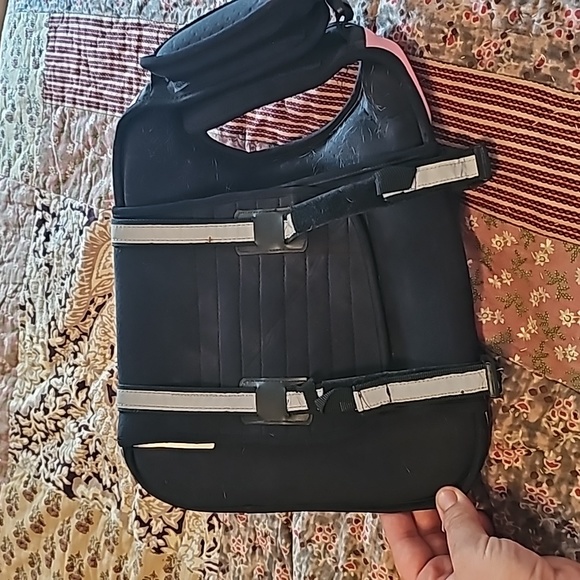 Body Glove Pet life vest size small - Picture 2 of 2